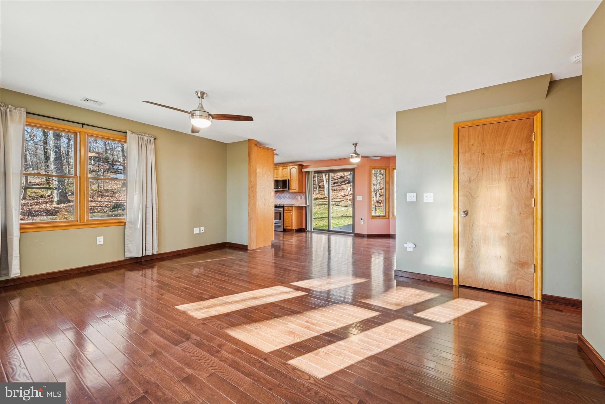 GLENMOORE - Residential