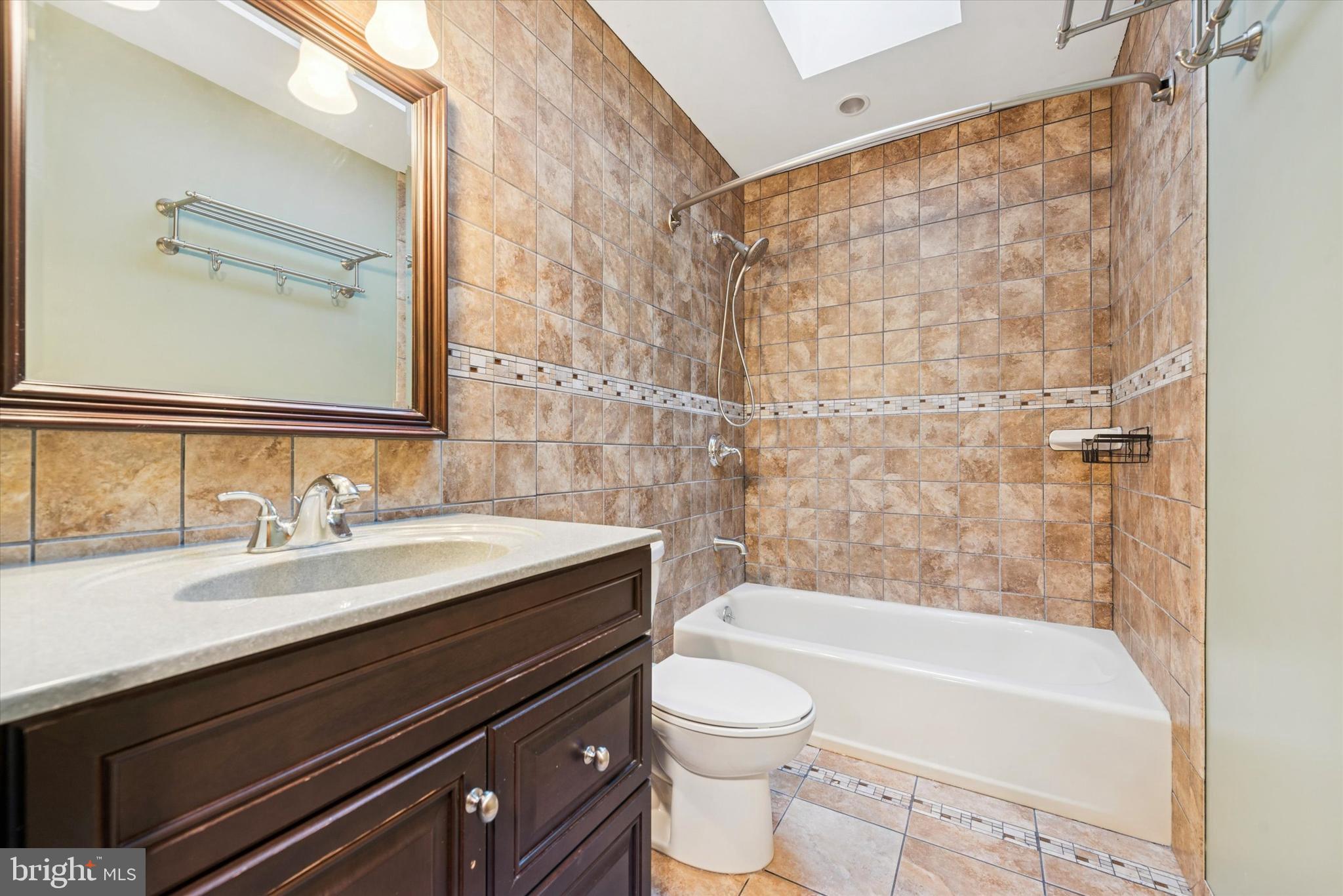 GLENMOORE - Residential