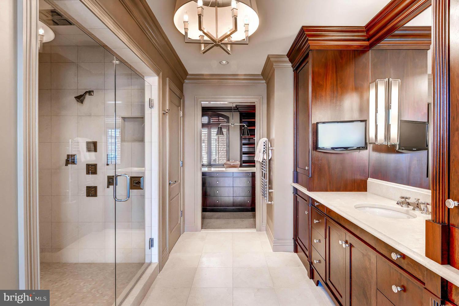 PIER HOMES AT HARBORVIEW - Residential