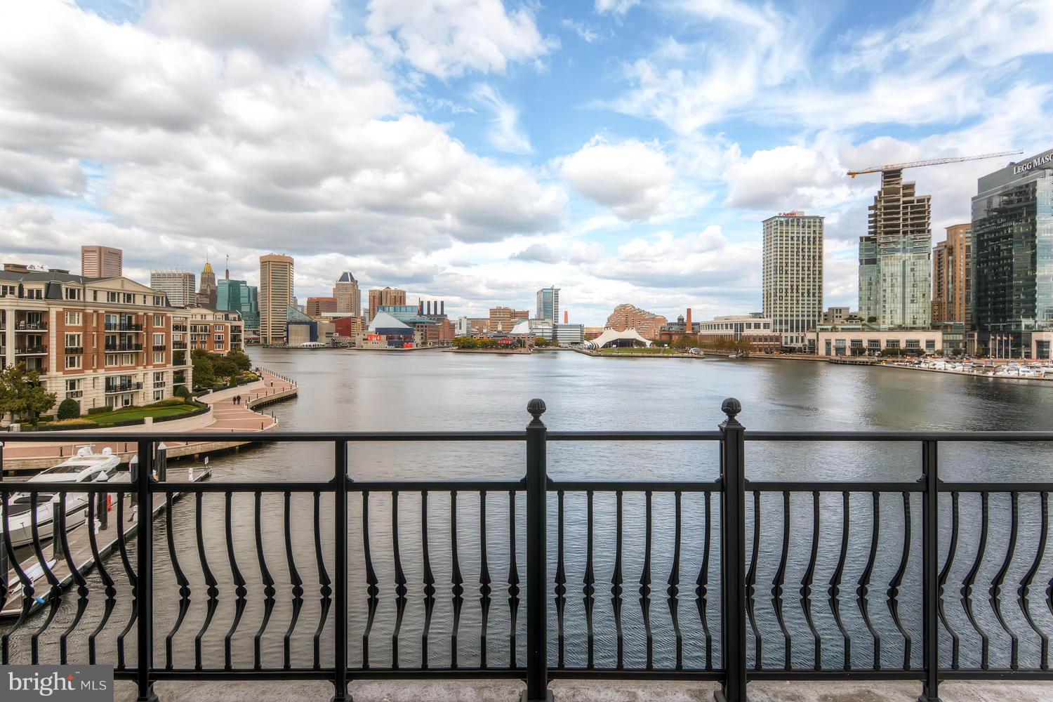 PIER HOMES AT HARBORVIEW - Residential