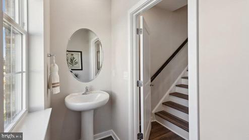 CALM RETREAT - Residential Lease