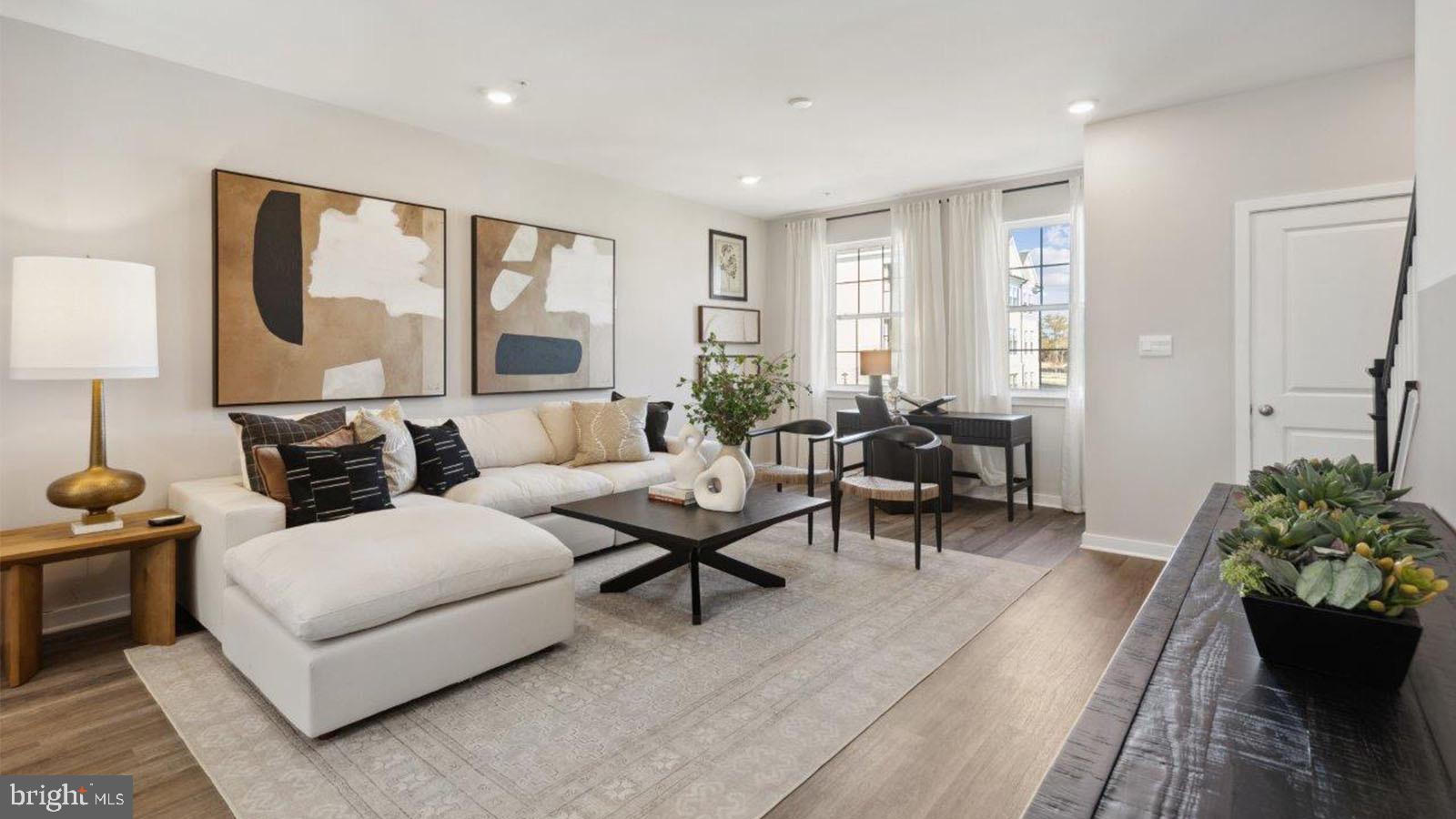 CALM RETREAT - Residential Lease