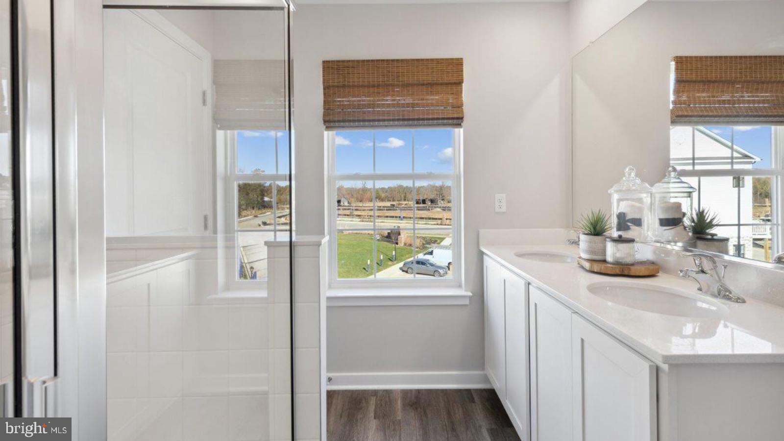 CALM RETREAT - Residential Lease