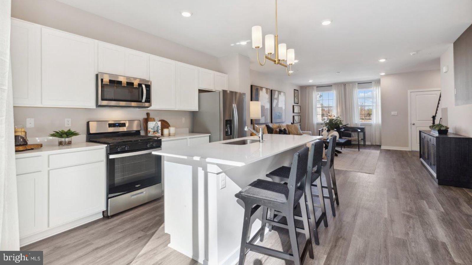 CALM RETREAT - Residential Lease