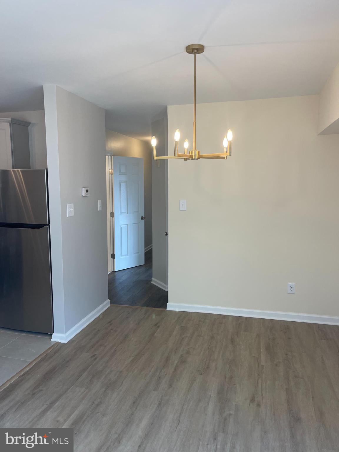 HUNTCREST CONDOMINIUM - Residential