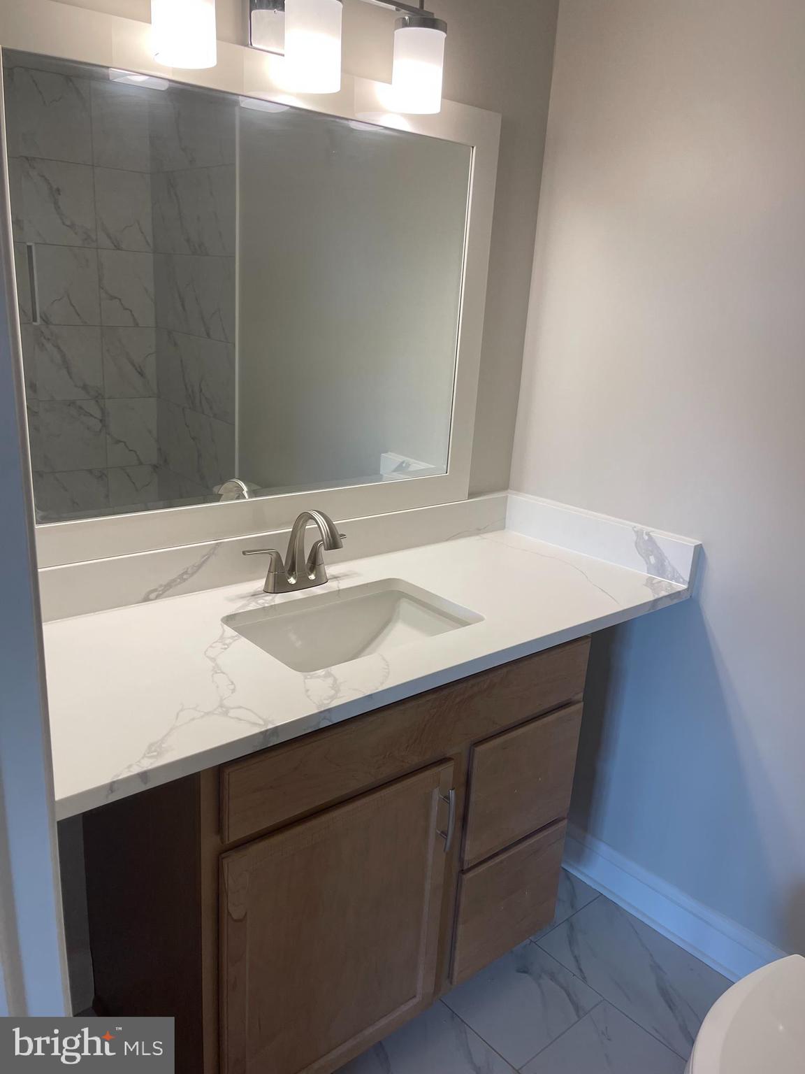 HUNTCREST CONDOMINIUM - Residential