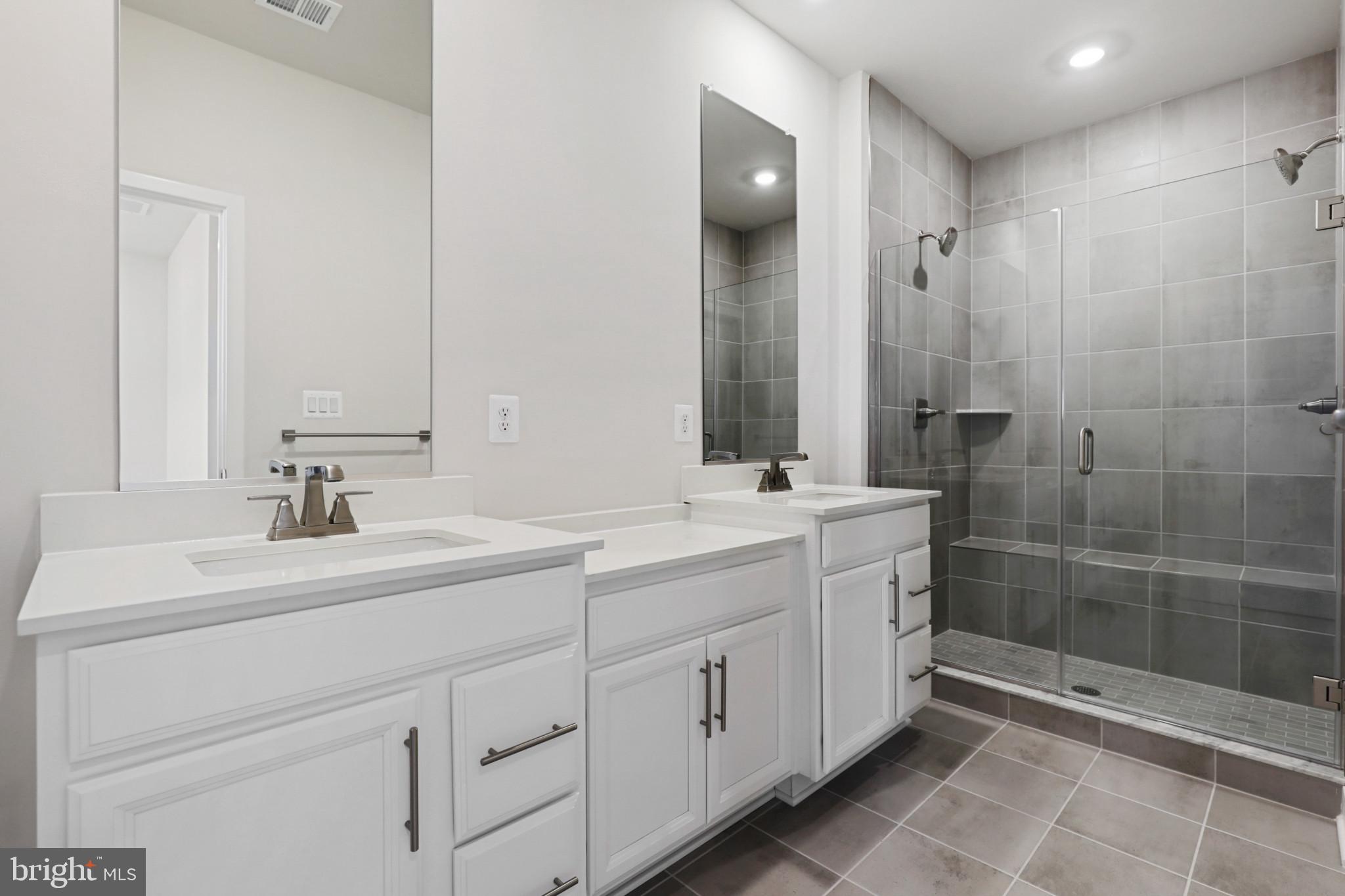 TURF VALLEY - Residential Lease