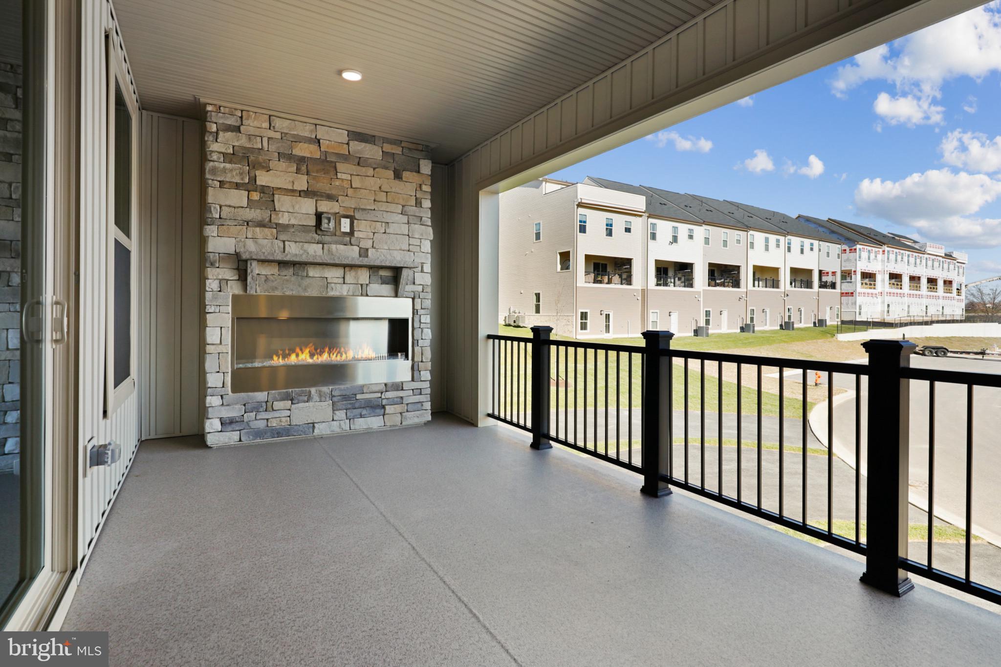 TURF VALLEY - Residential Lease