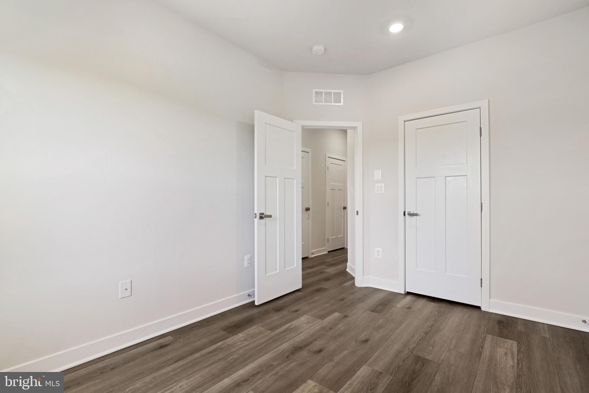 TURF VALLEY - Residential Lease