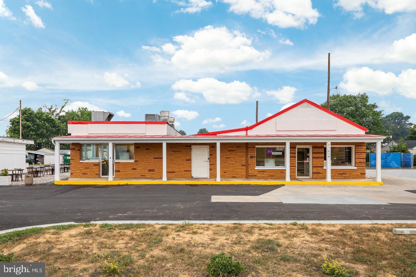 6141 S MAIN STREET