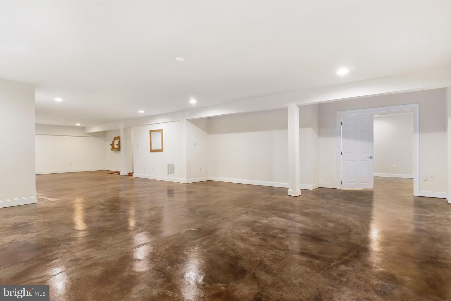 BISHOPS GRANT - Residential