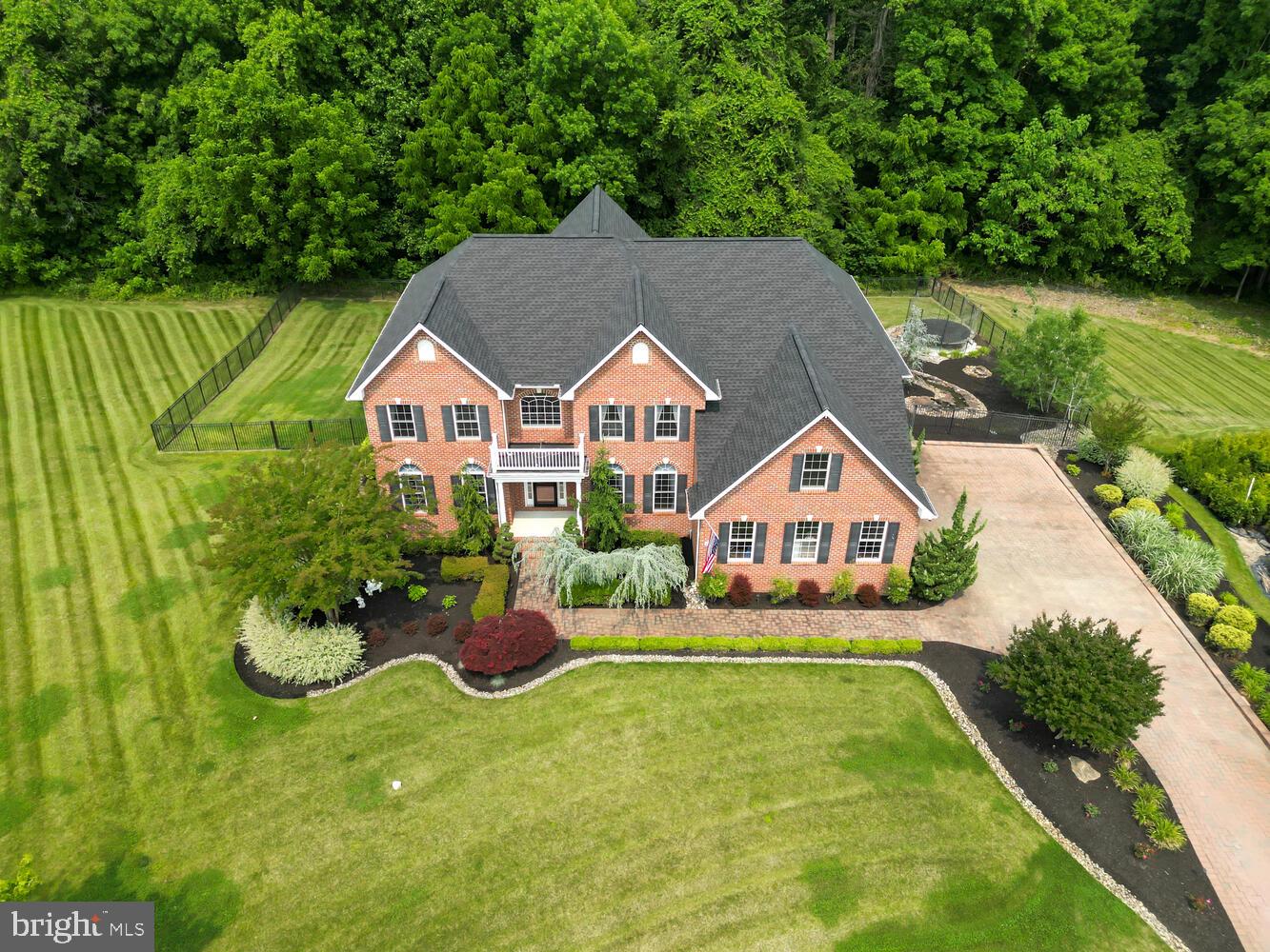 BISHOPS GRANT - Residential