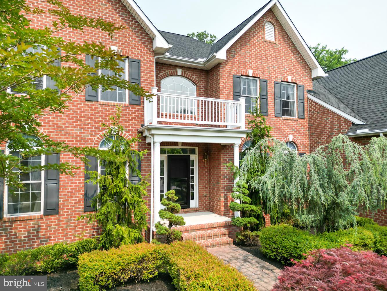 BISHOPS GRANT - Residential