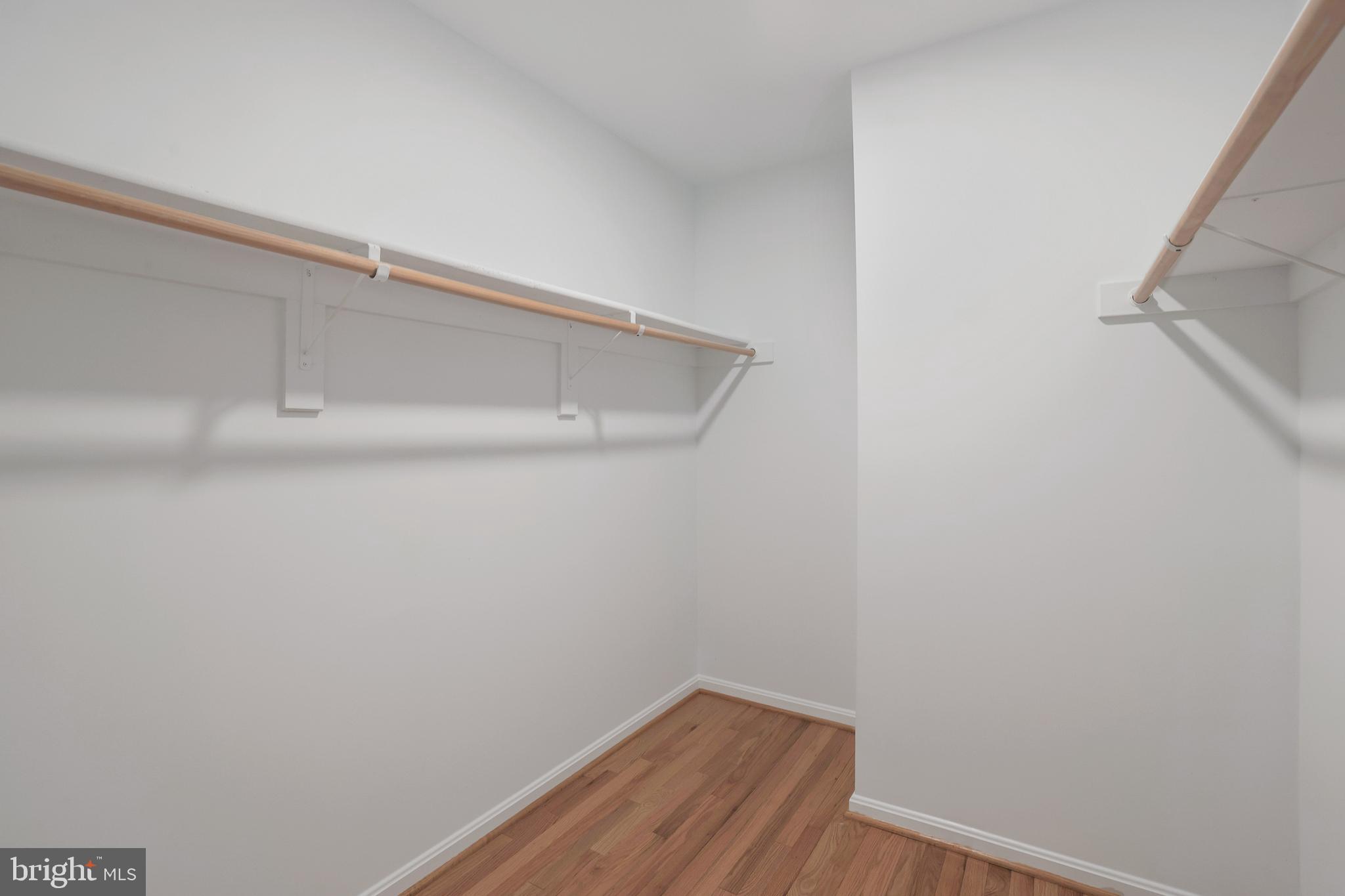 TOWNES OF BRANBURY GLEN - Residential Lease