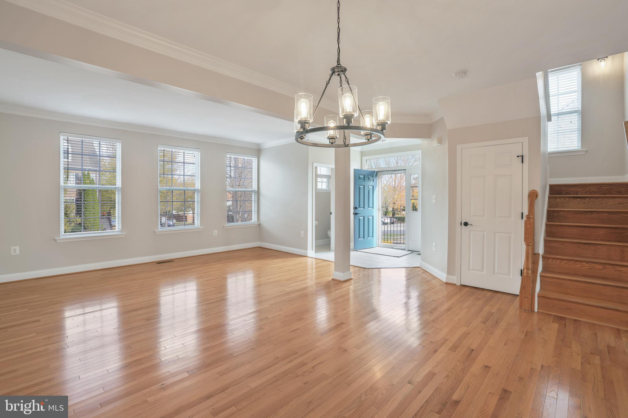 TOWNES OF BRANBURY GLEN - Residential Lease