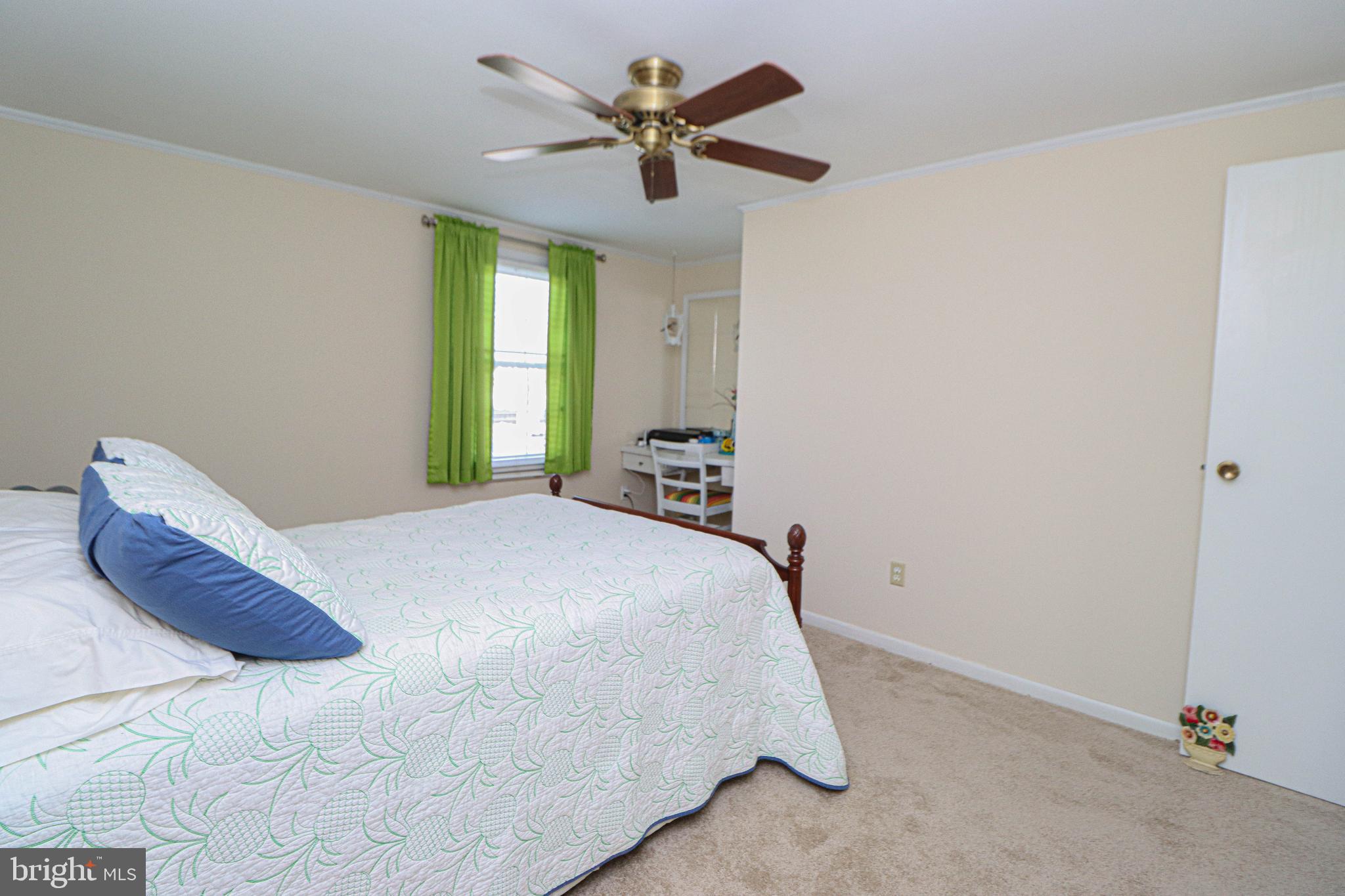 PARKE WEST - Residential