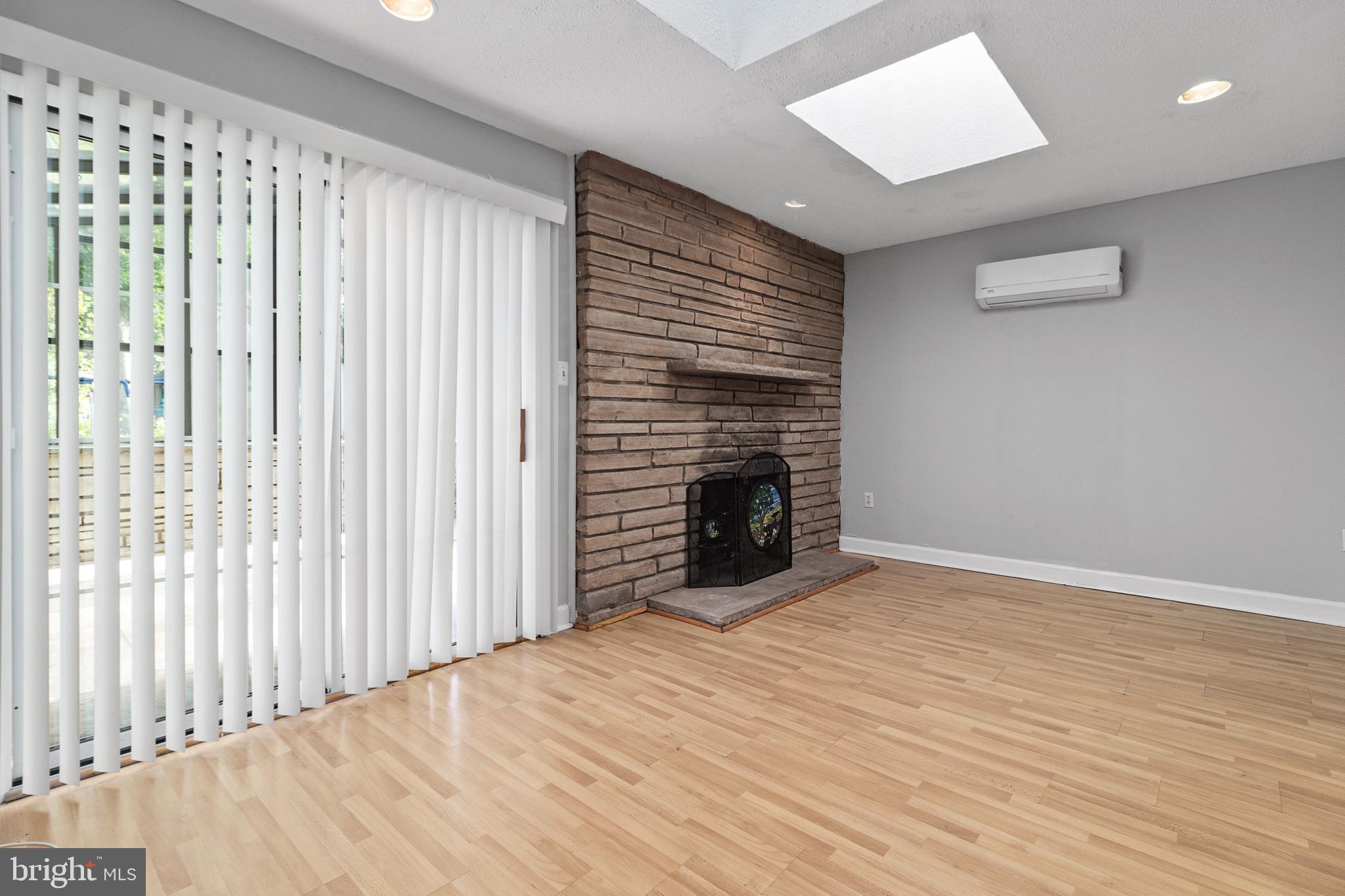 DOWDEN TERRACE - Residential Lease