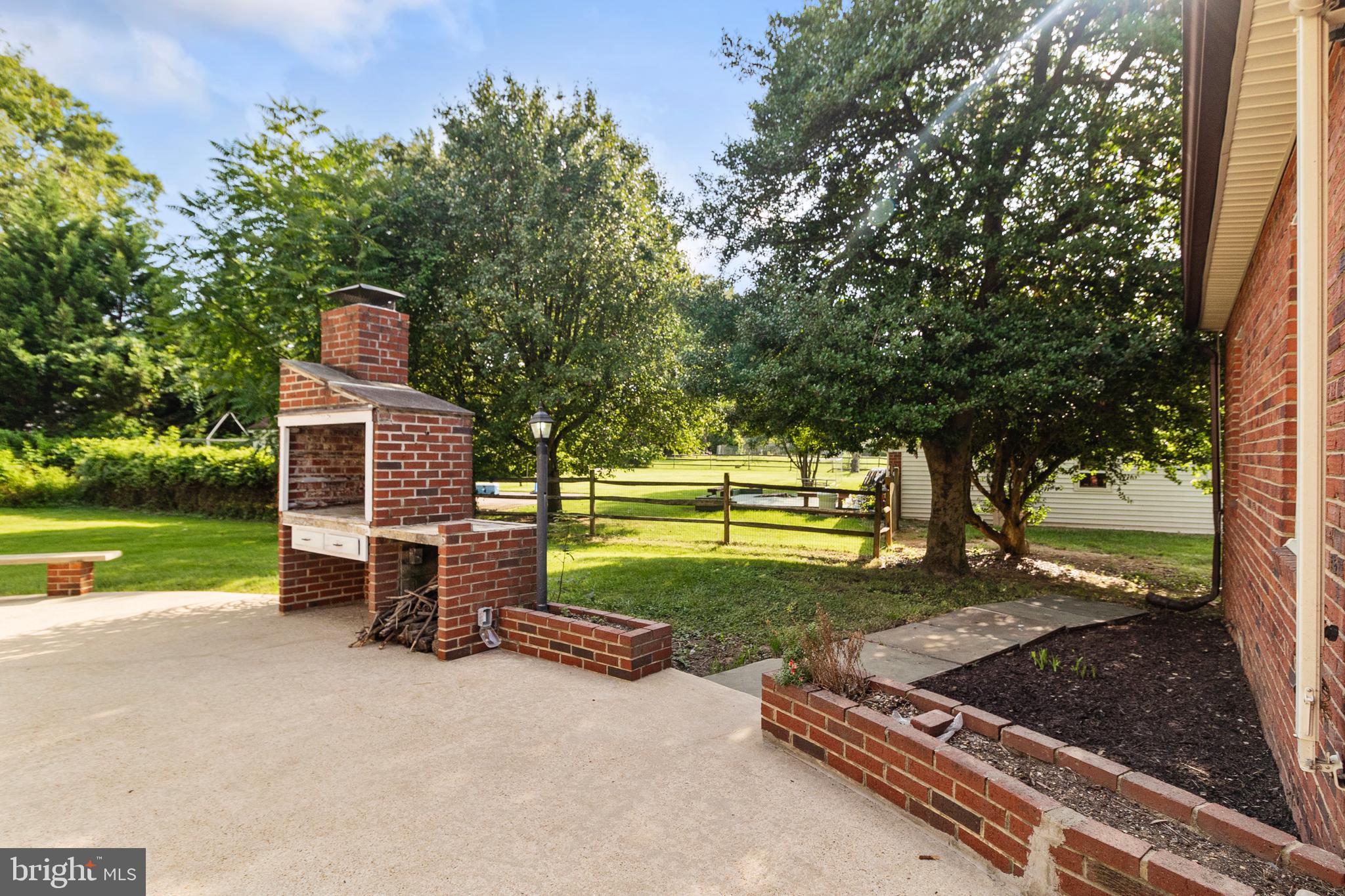 DOWDEN TERRACE - Residential Lease