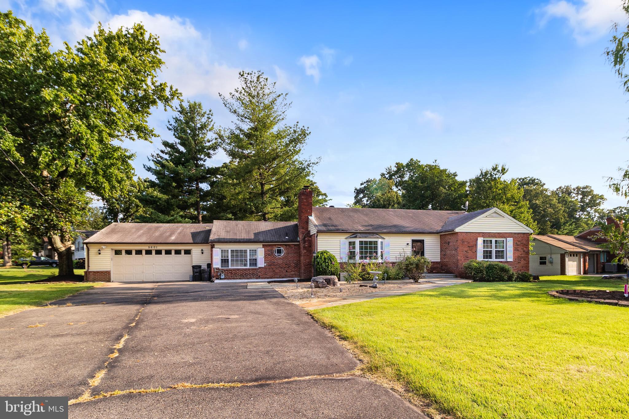 DOWDEN TERRACE - Residential Lease