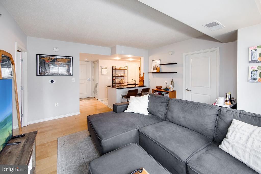 1225 13TH STREET NW 513