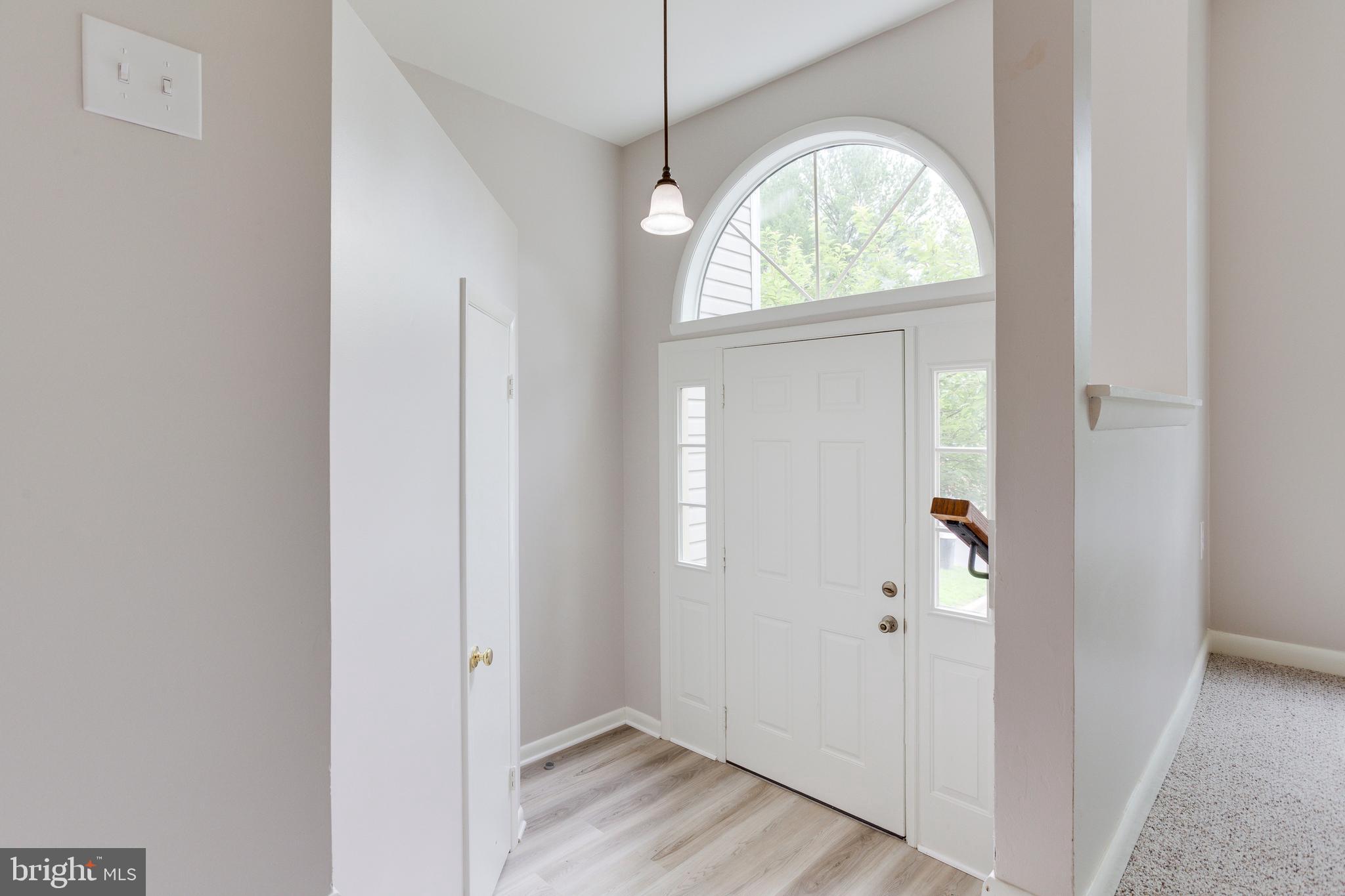 FLOWER HILL - Residential