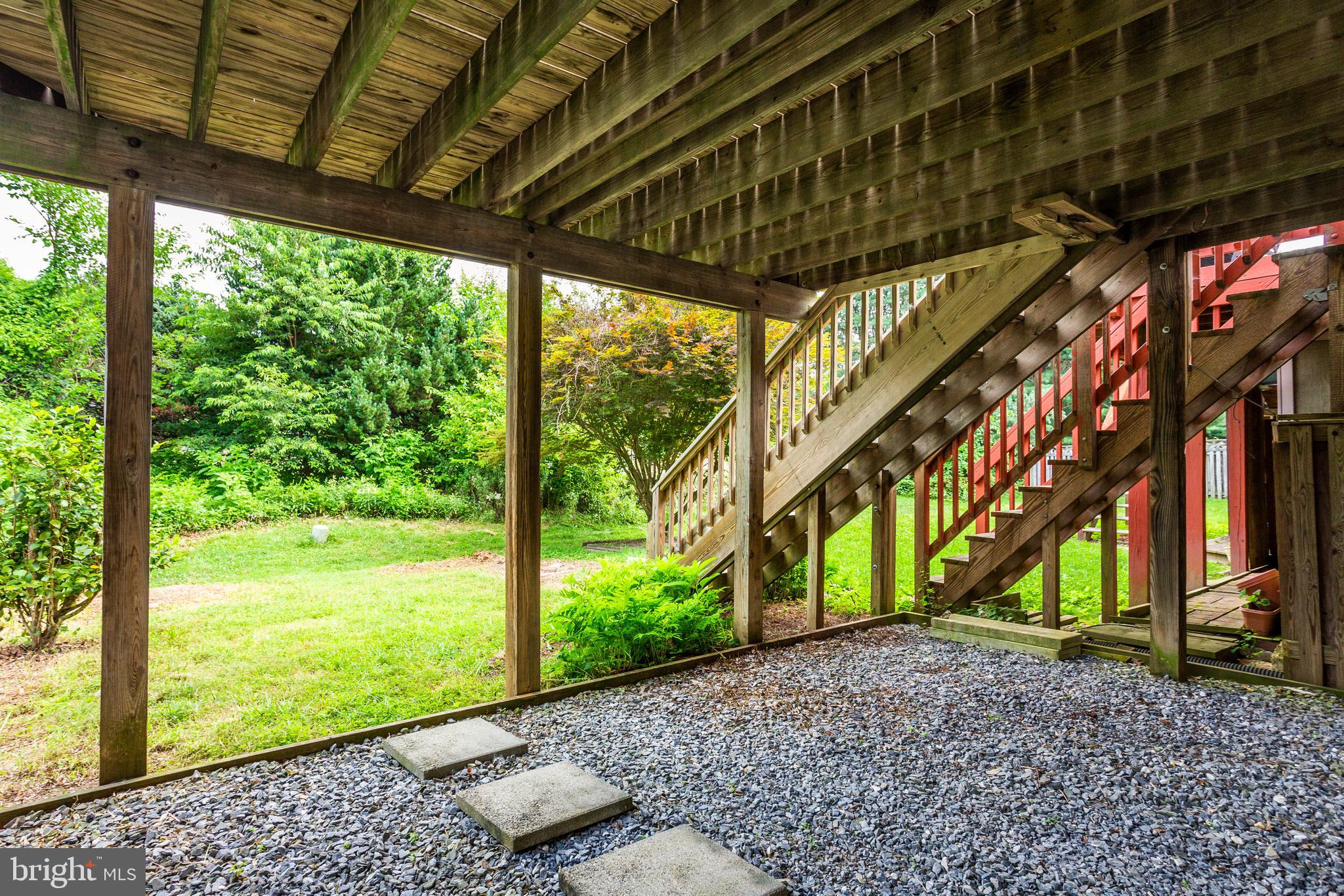 FLOWER HILL - Residential