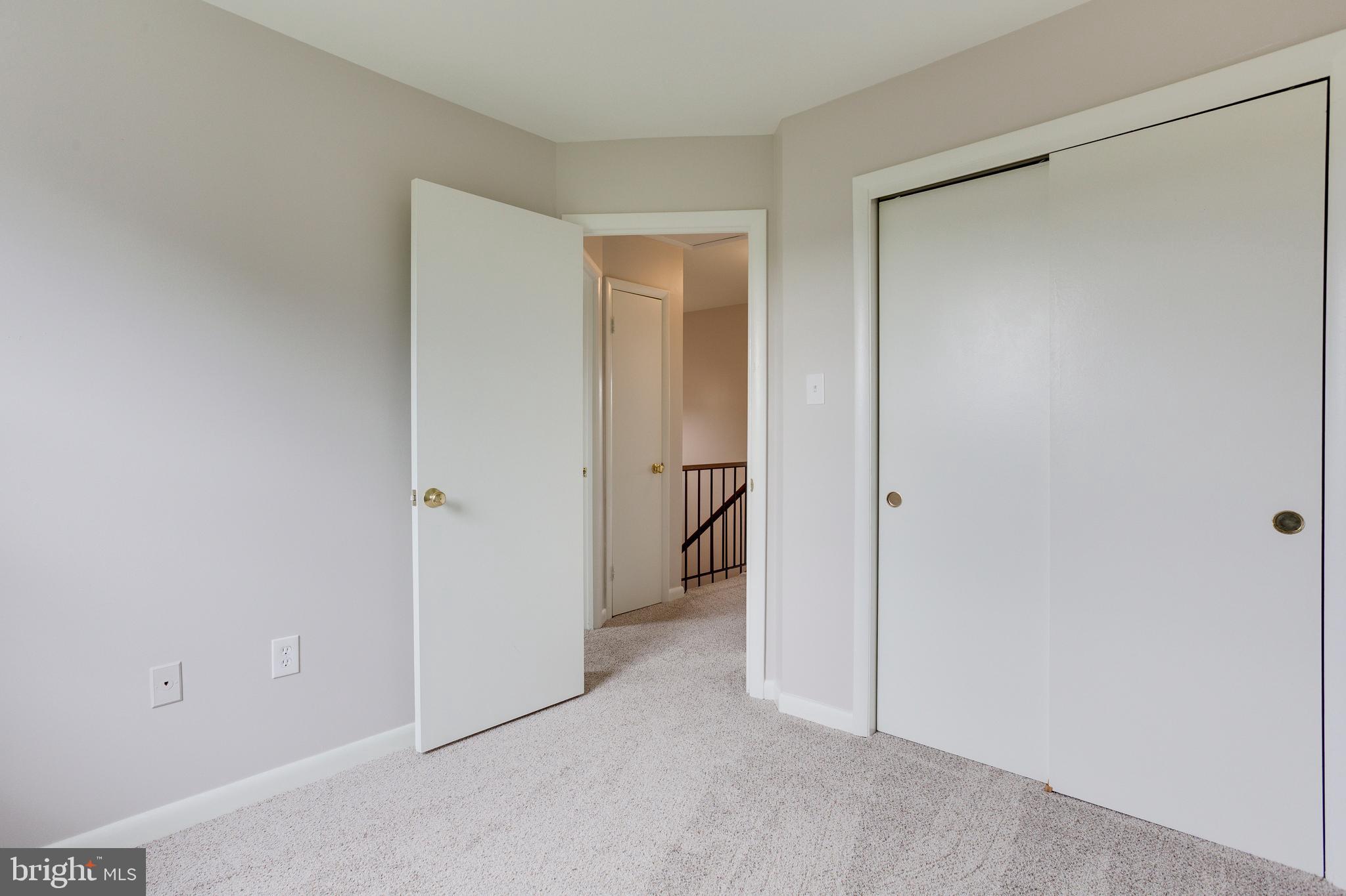 FLOWER HILL - Residential