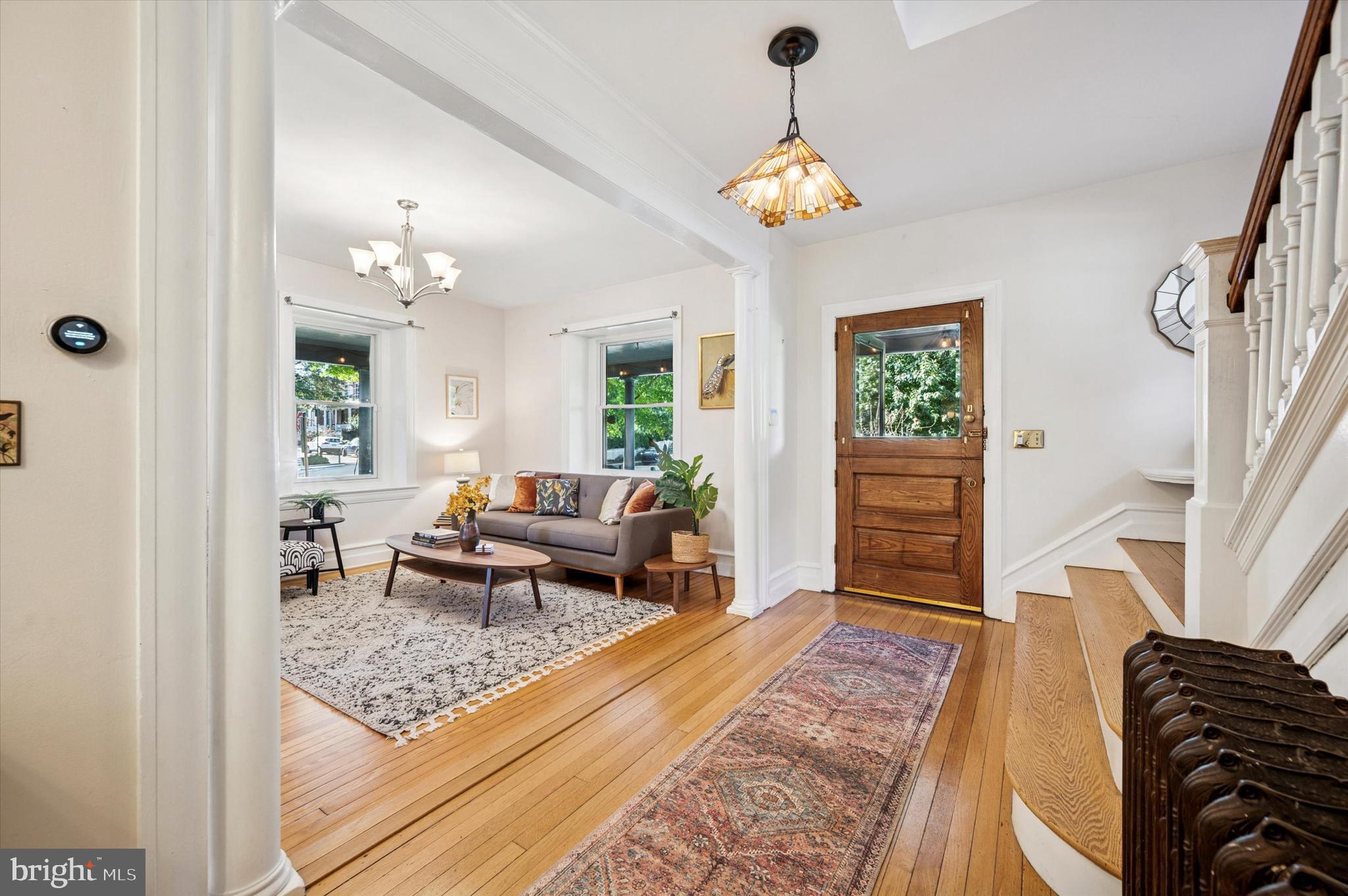 CHESTNUT HILL - Residential