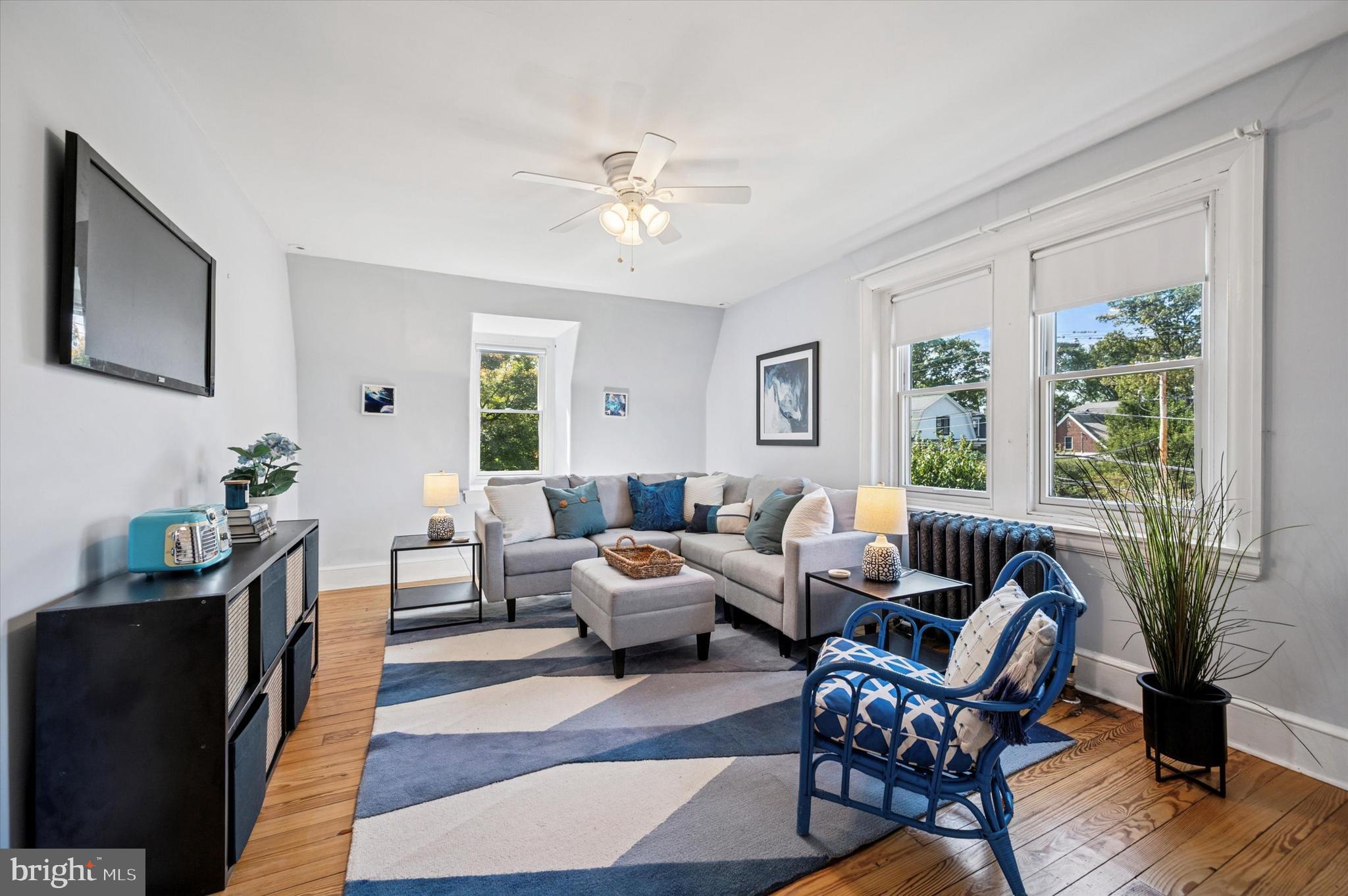 CHESTNUT HILL - Residential