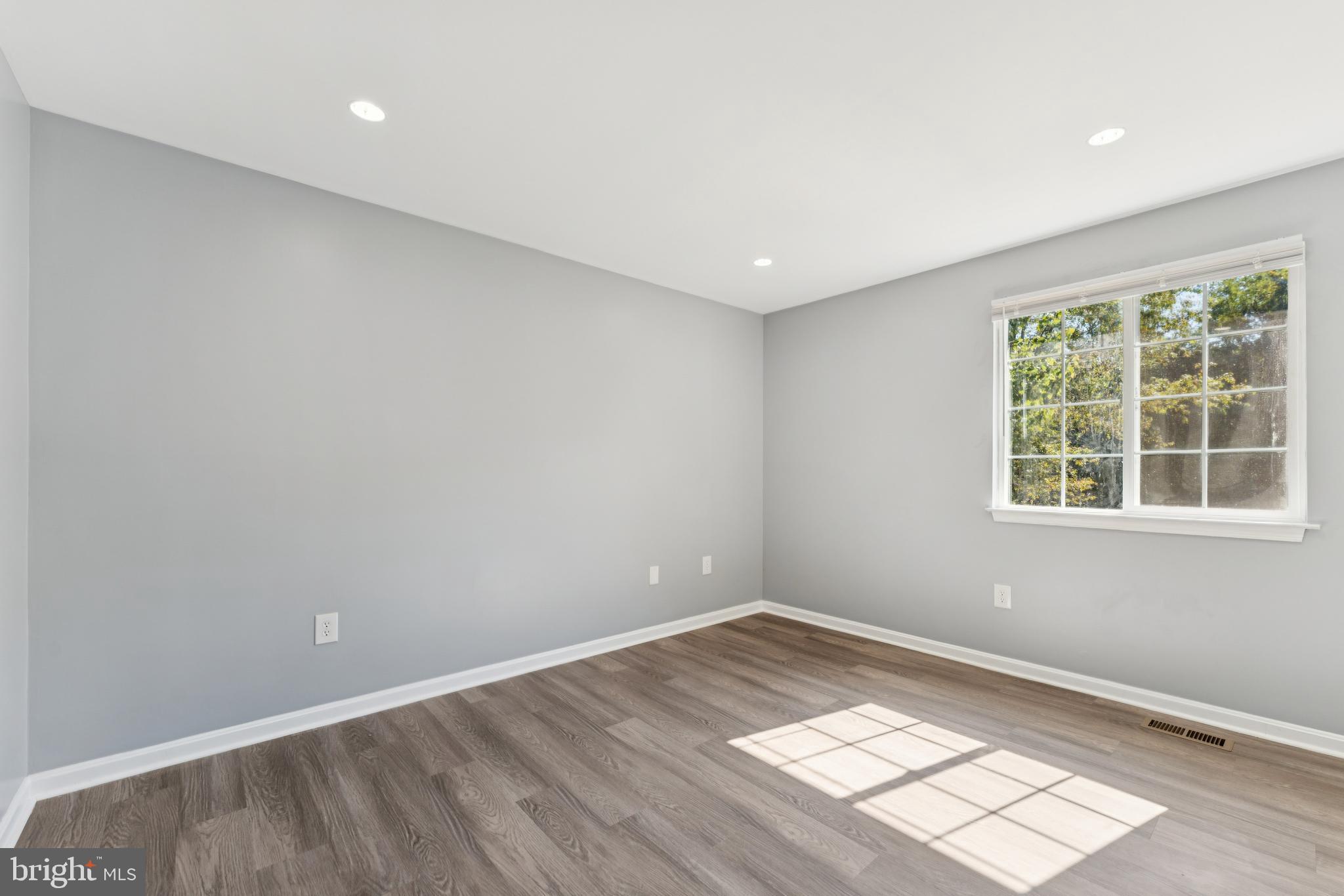 GERMANTOWN ESTATES - Residential