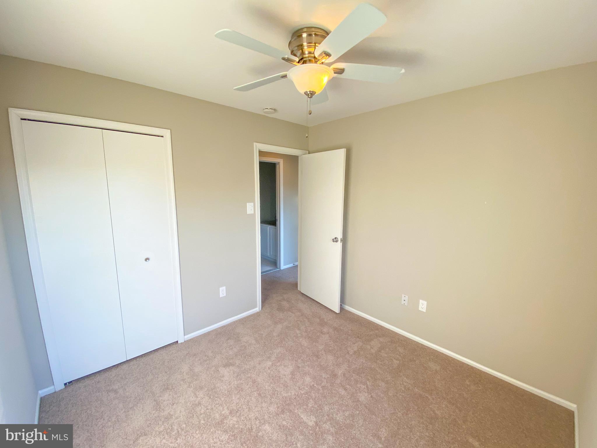 VILLAGE OF LONG REACH - Residential