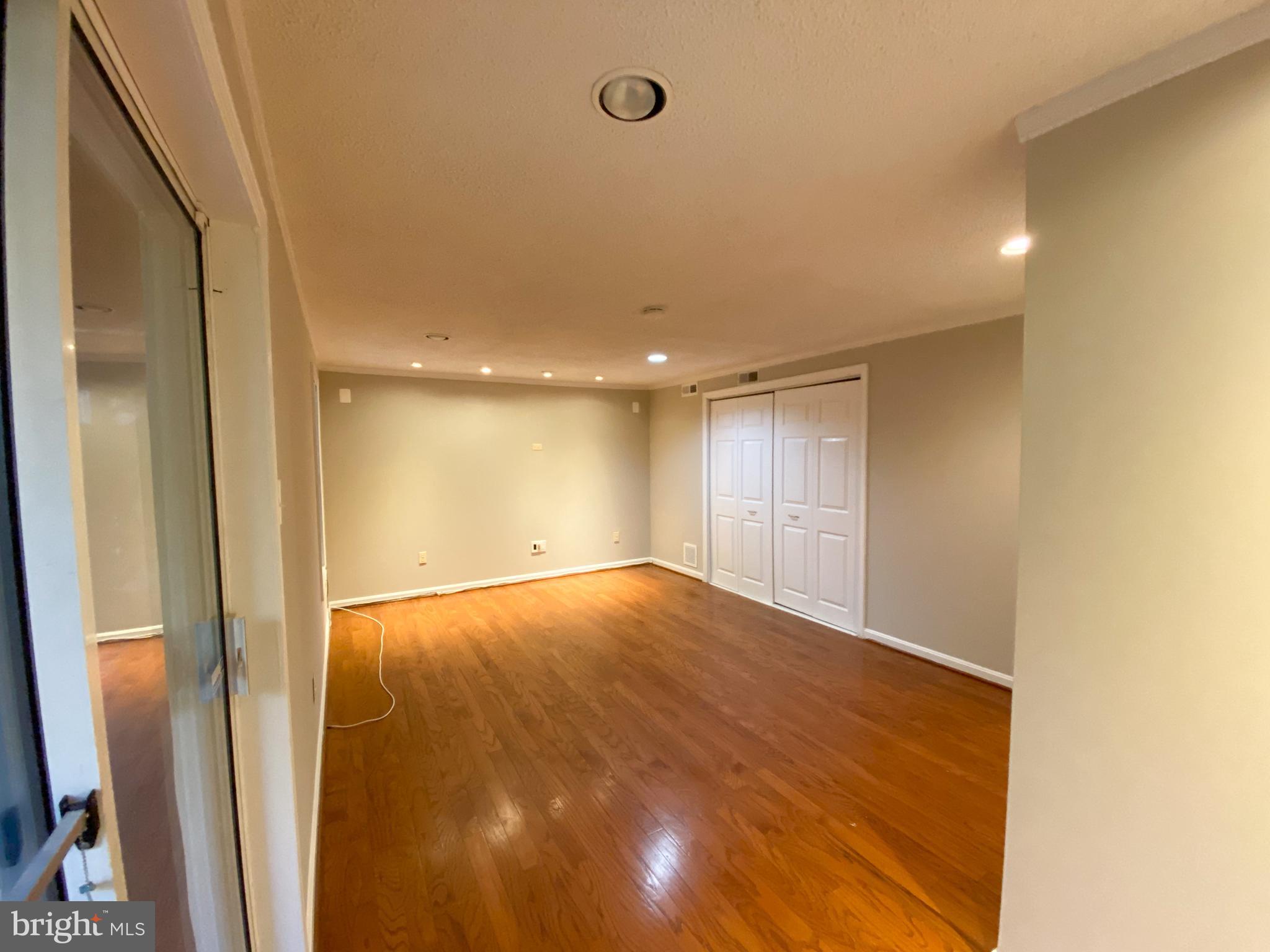 VILLAGE OF LONG REACH - Residential