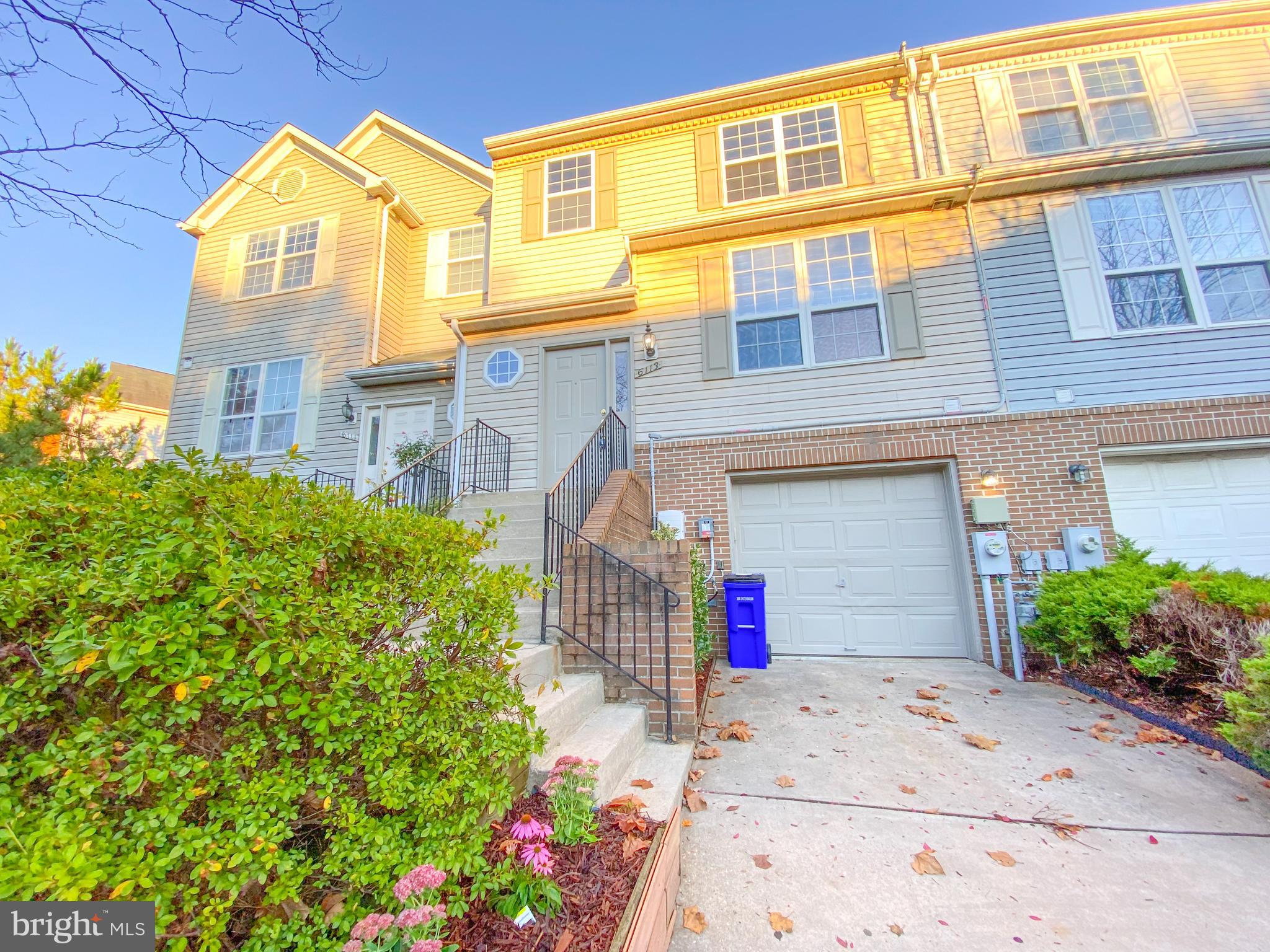 VILLAGE OF LONG REACH - Residential