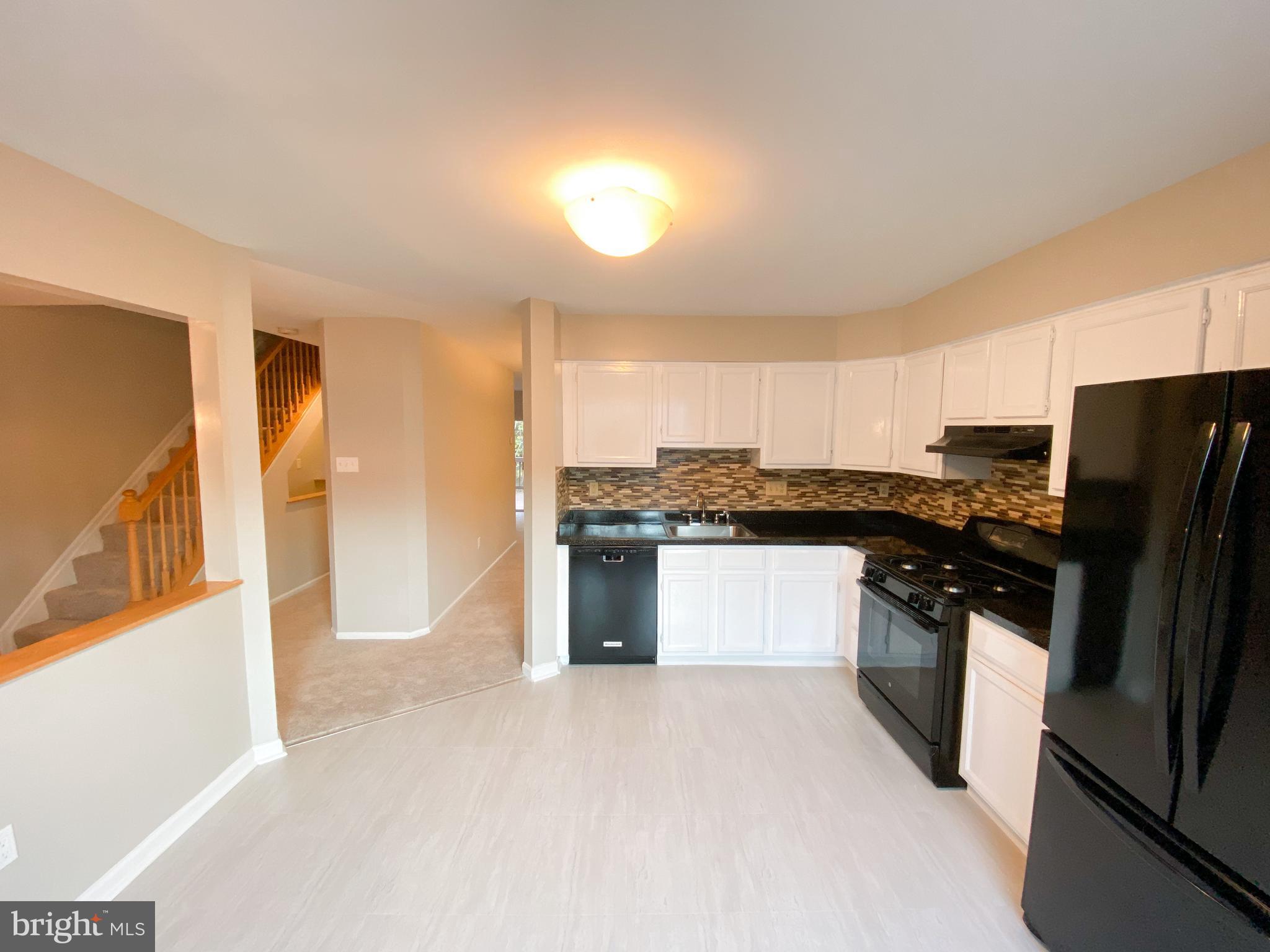 VILLAGE OF LONG REACH - Residential