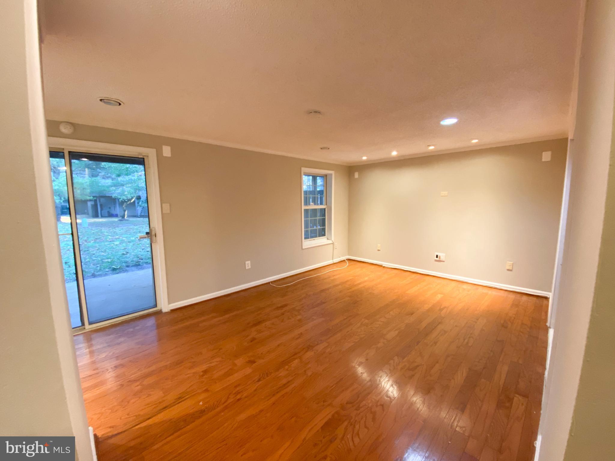 VILLAGE OF LONG REACH - Residential