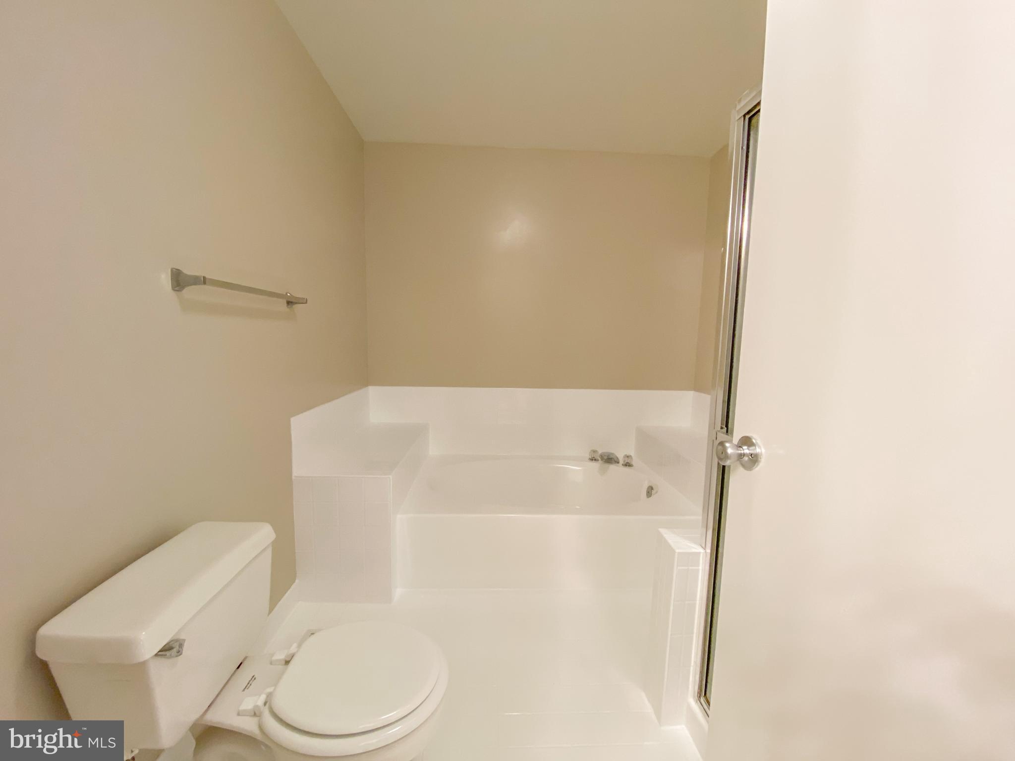 VILLAGE OF LONG REACH - Residential