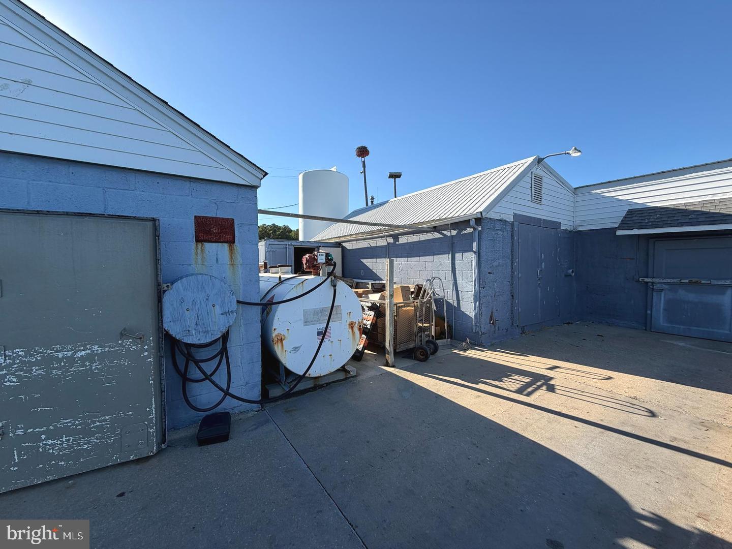 1631 STEAMBOAT WHARF