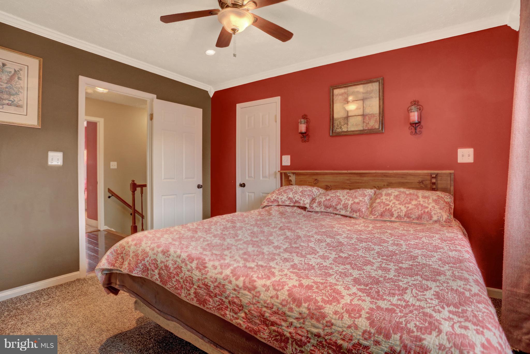 STONEYBROOKE VILLAGE - Residential