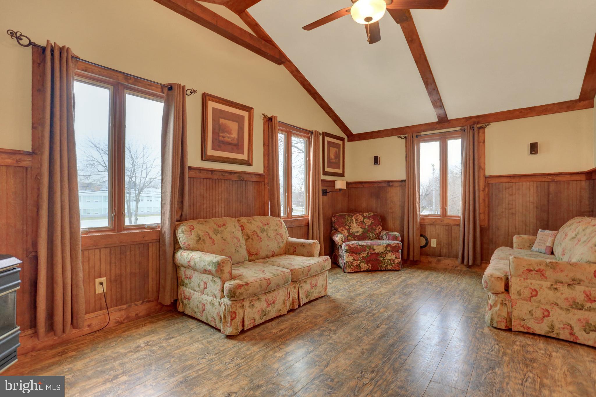 STONEYBROOKE VILLAGE - Residential