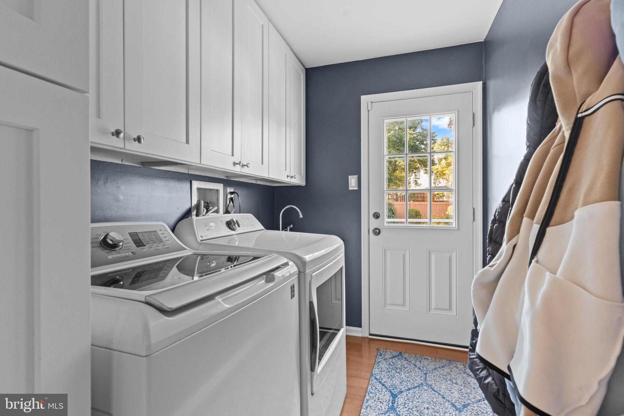 MAPLE POINT - Residential