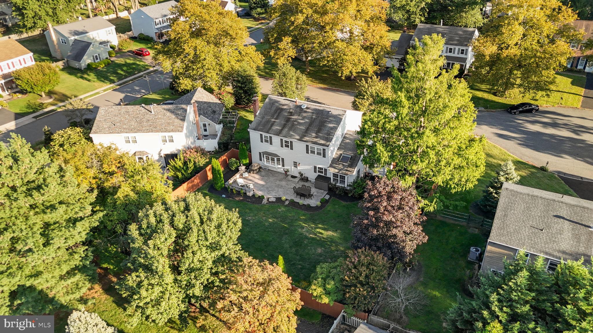 MAPLE POINT - Residential