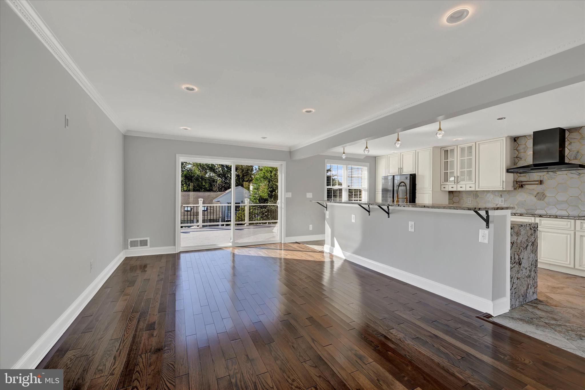 ARBOUR GREEN - Residential