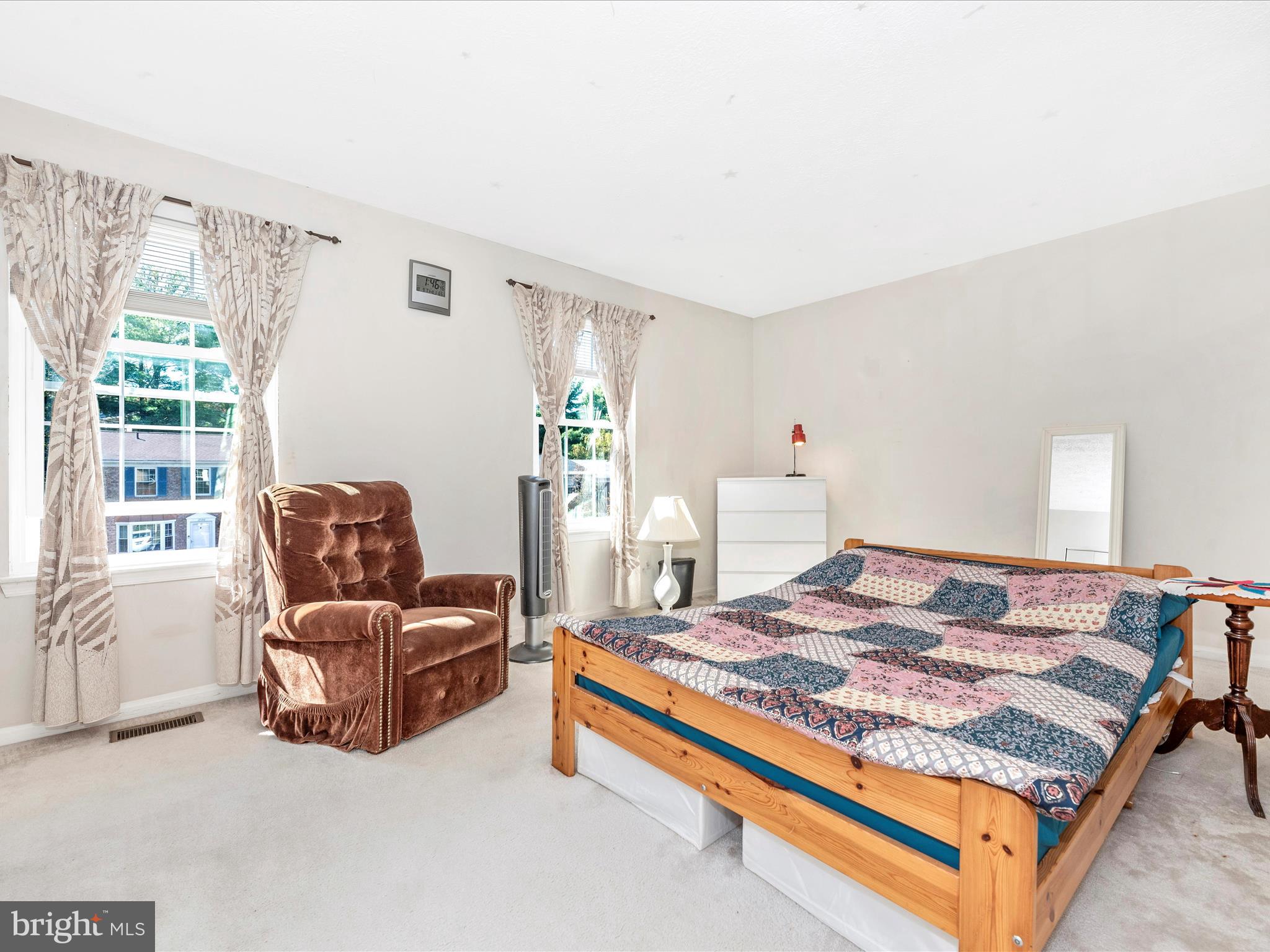 MONTGOMERY MEADOWS - Residential