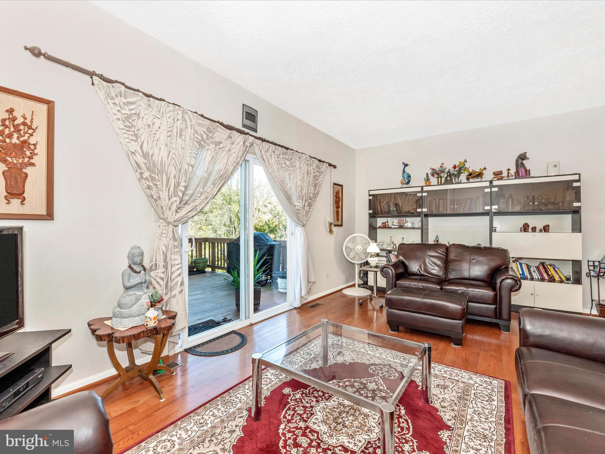 MONTGOMERY MEADOWS - Residential