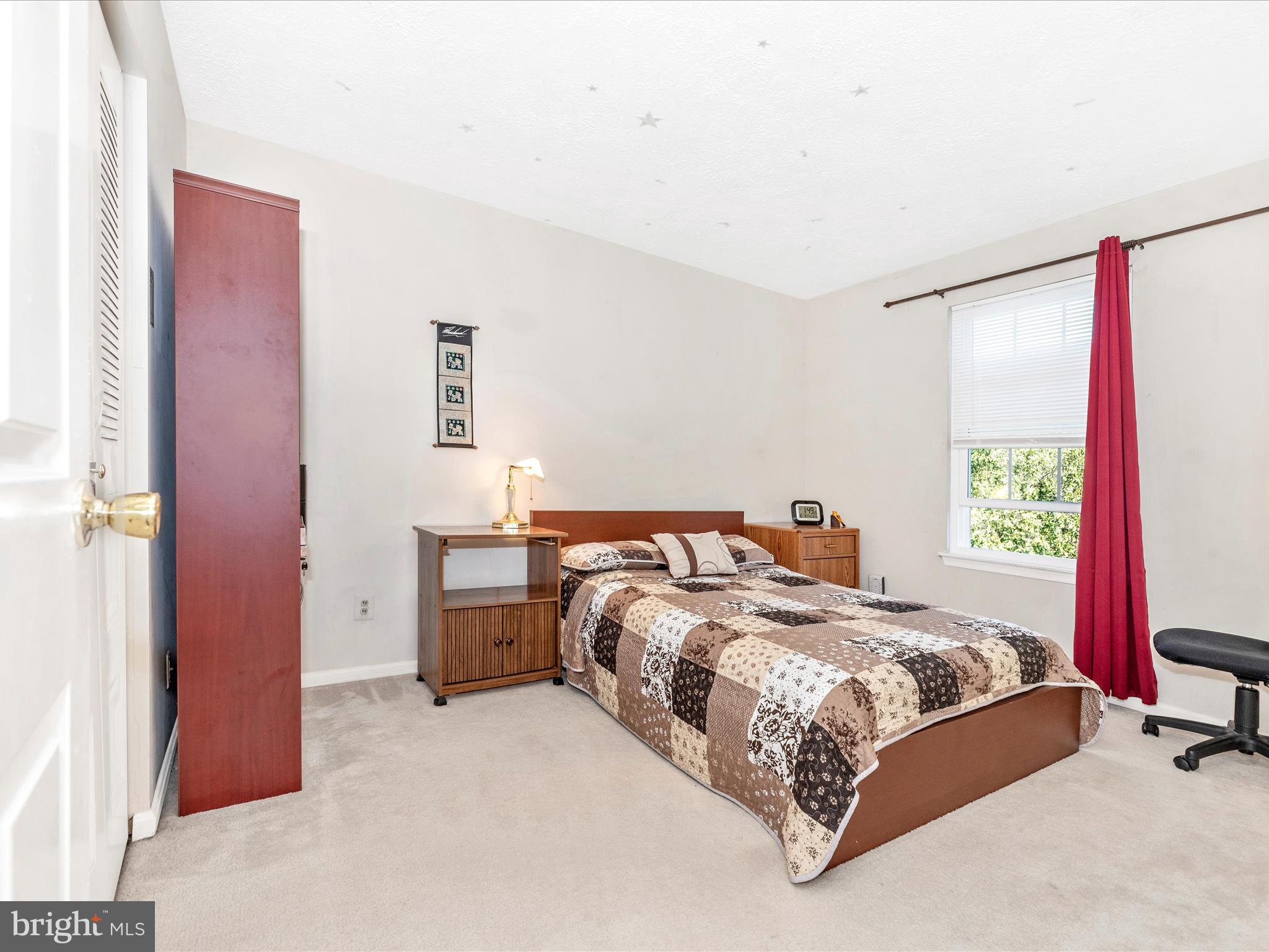 MONTGOMERY MEADOWS - Residential