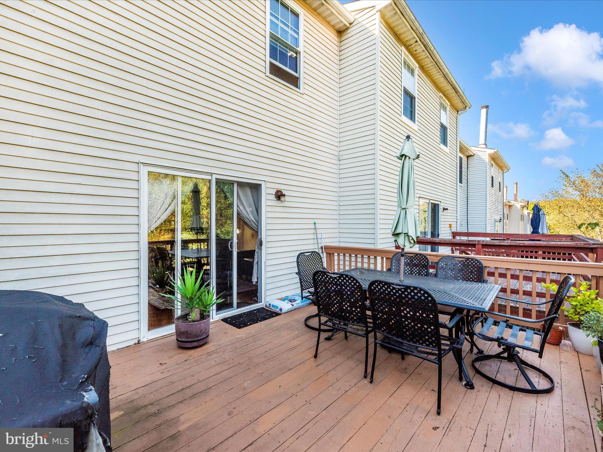 MONTGOMERY MEADOWS - Residential