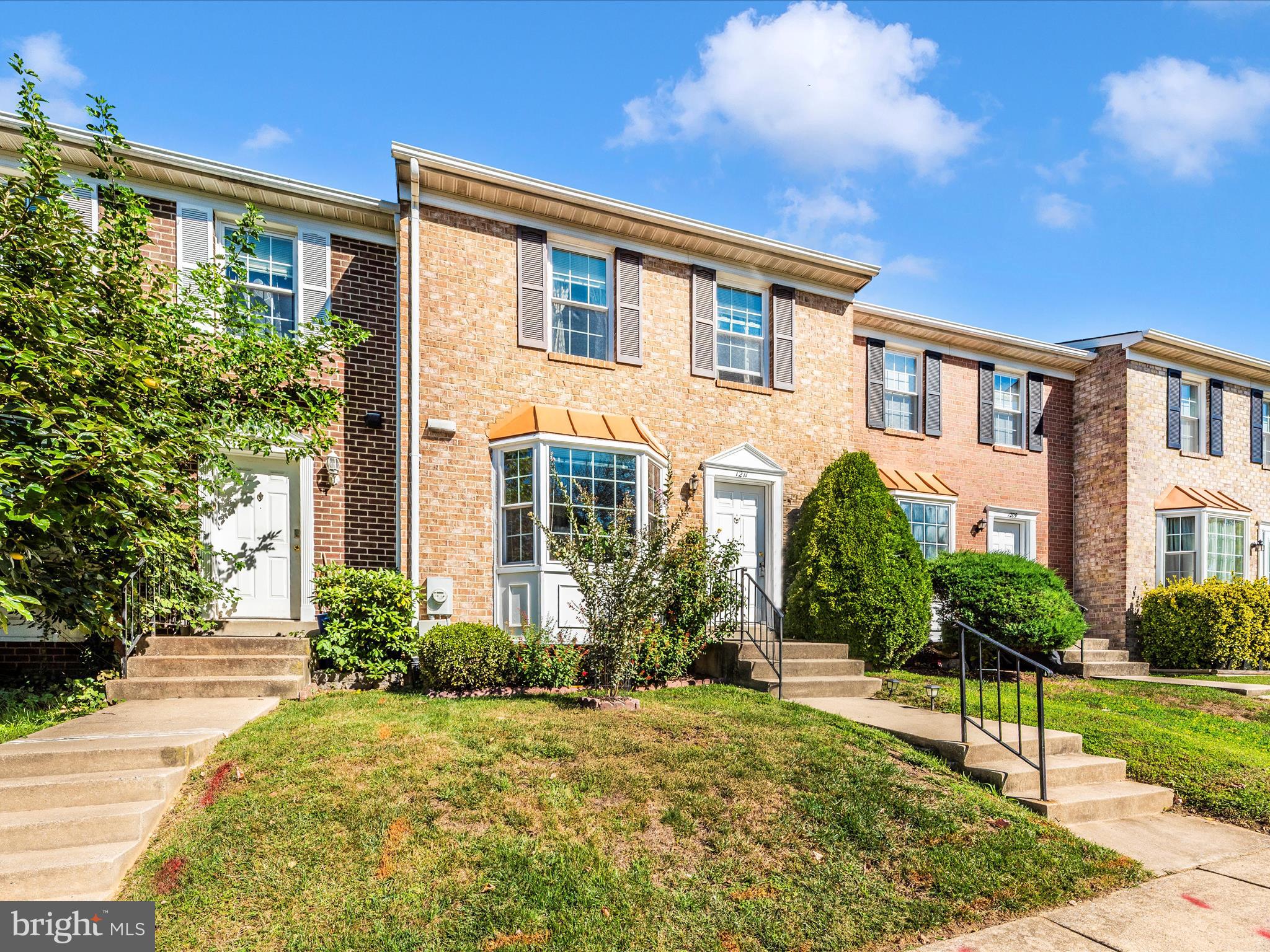 MONTGOMERY MEADOWS - Residential