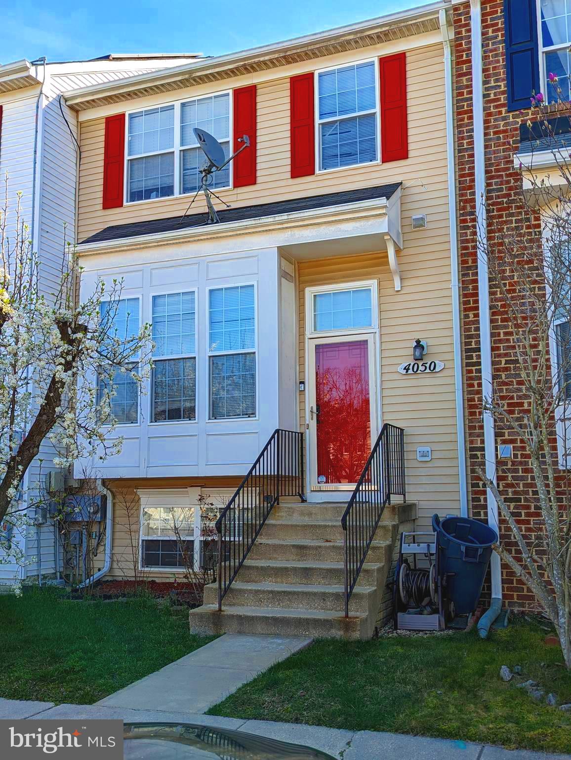 ASPEN WOODS - Residential