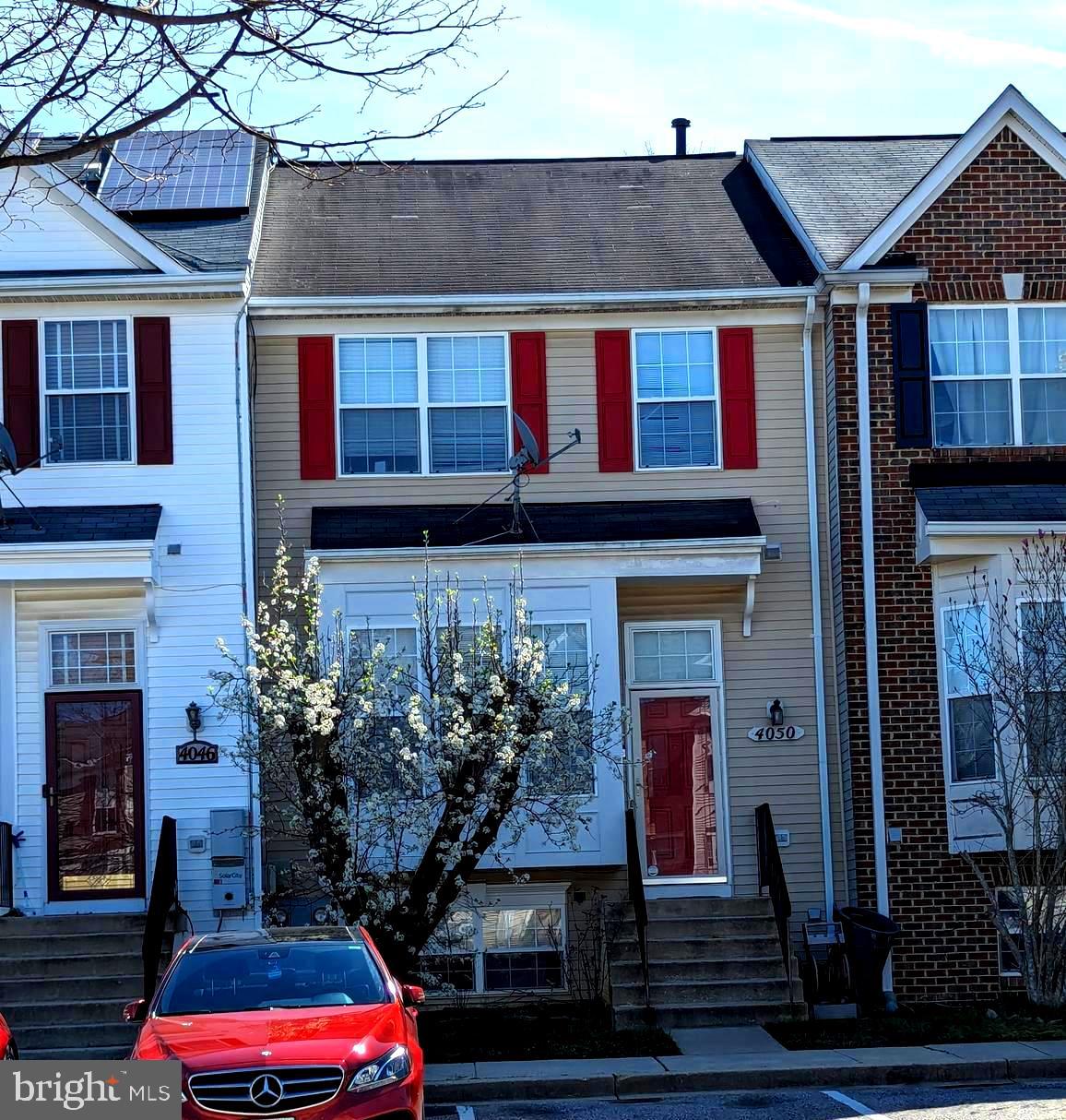 ASPEN WOODS - Residential