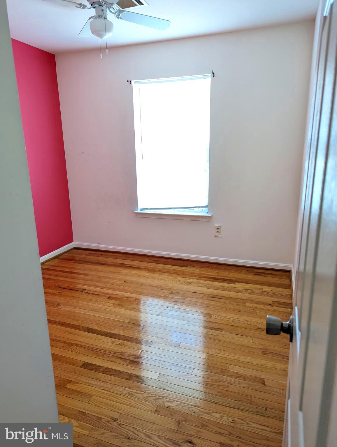 ASPEN WOODS - Residential